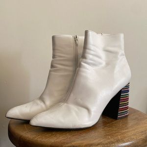 Betsy Johnson white leather booties